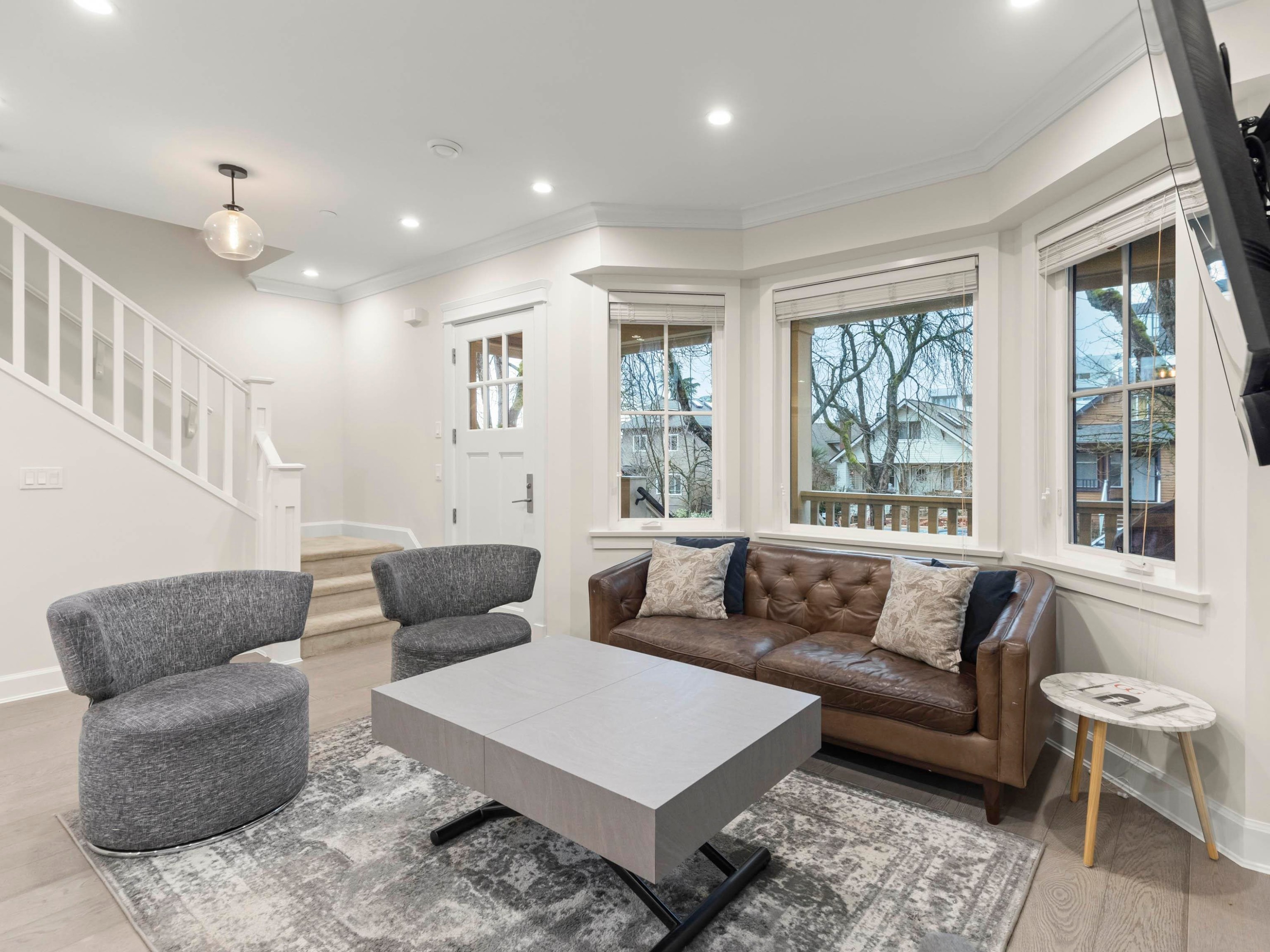 554 10Th Avenue E, Vancouver, BC