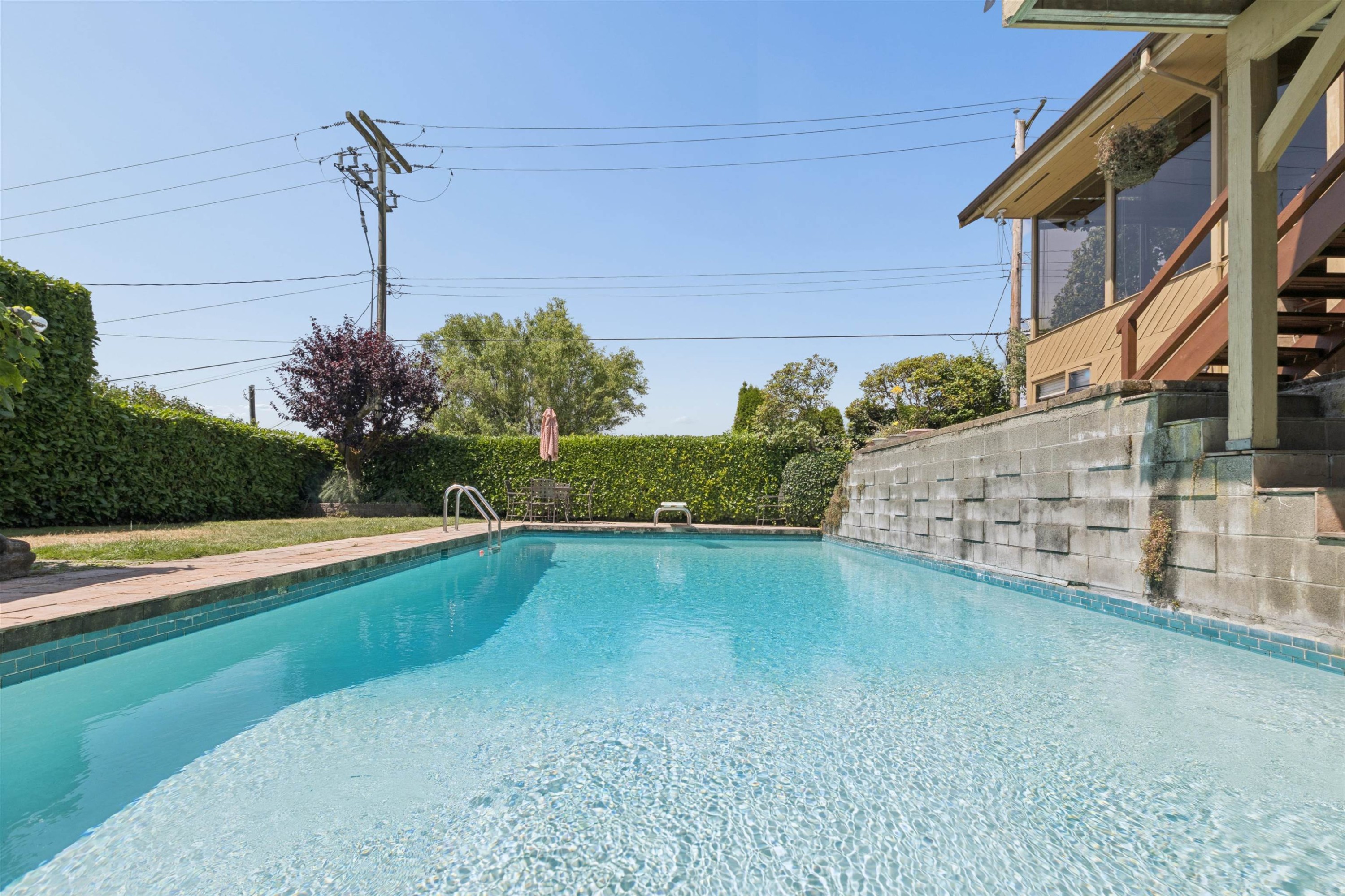 1092 Duchess Avenue, West Vancouver, BC