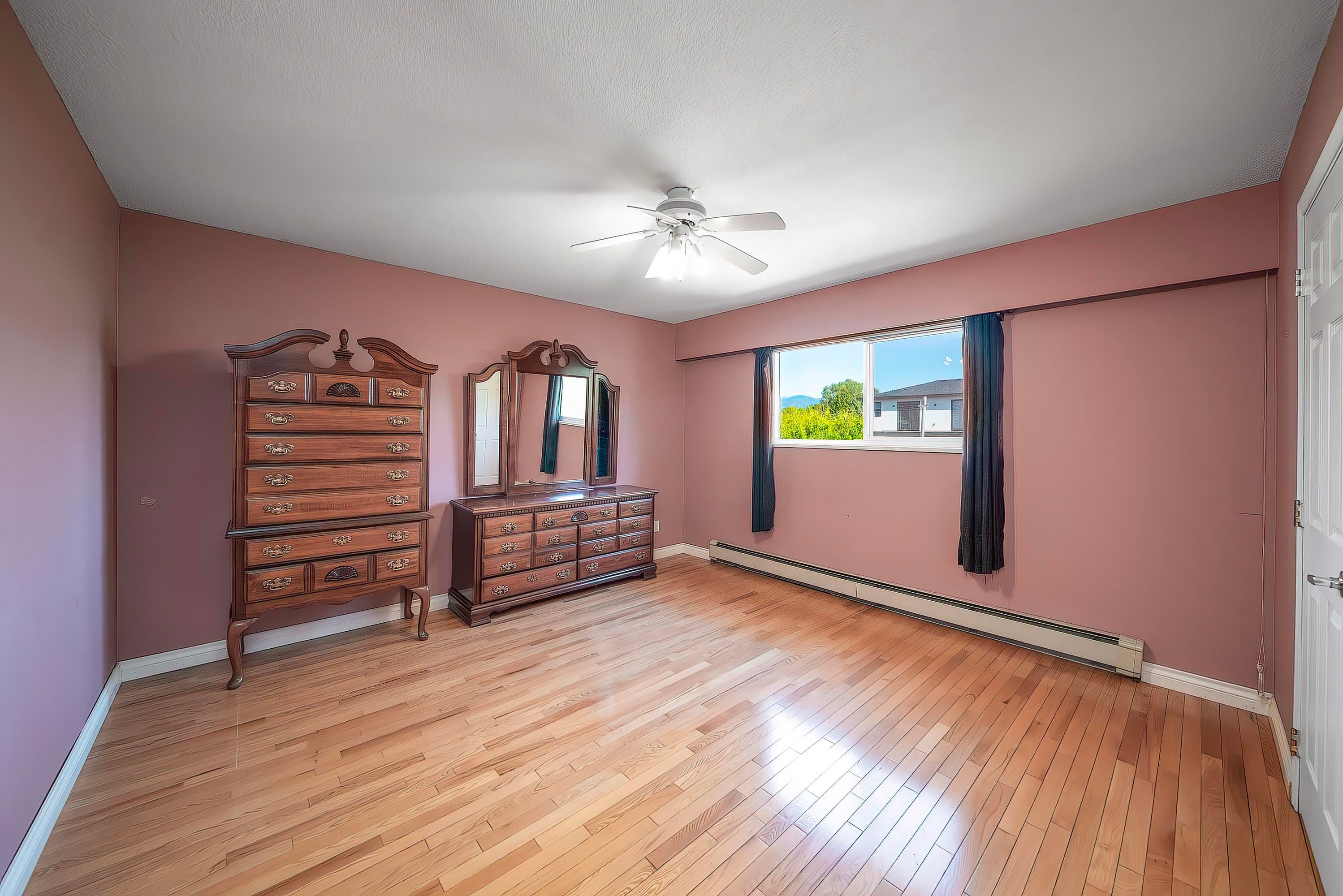 951 Everett Crescent, Burnaby, BC