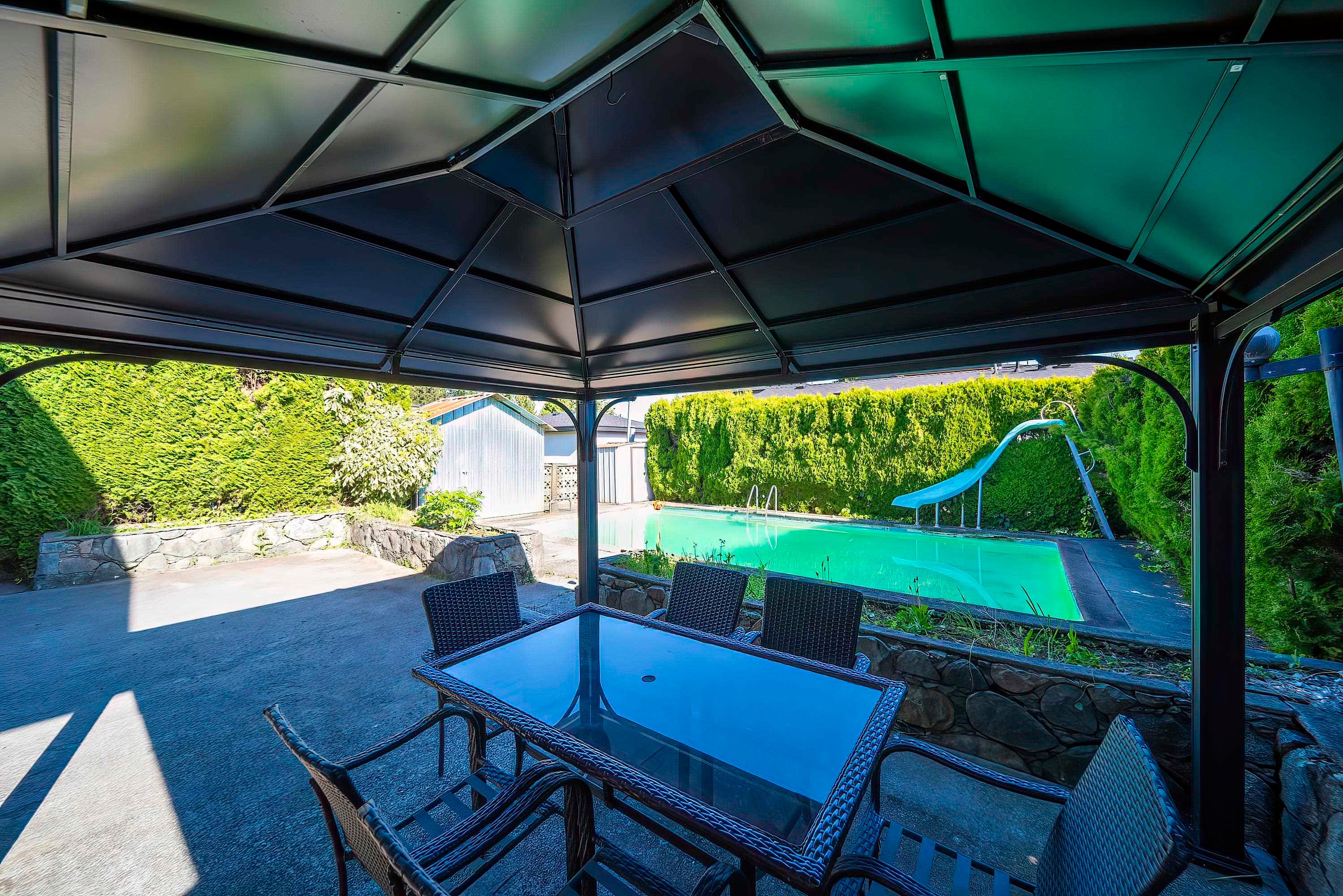 951 Everett Crescent, Burnaby, BC