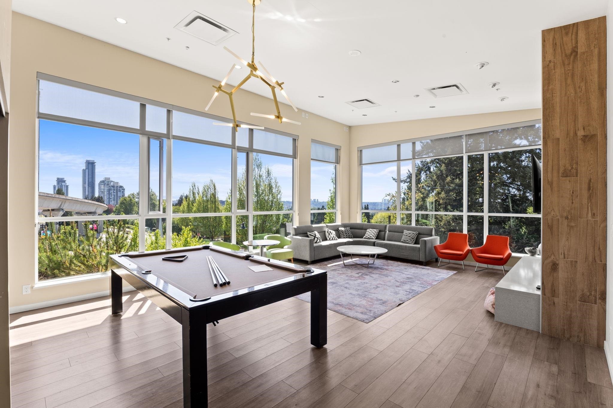 2108-691 North Road, Coquitlam, BC