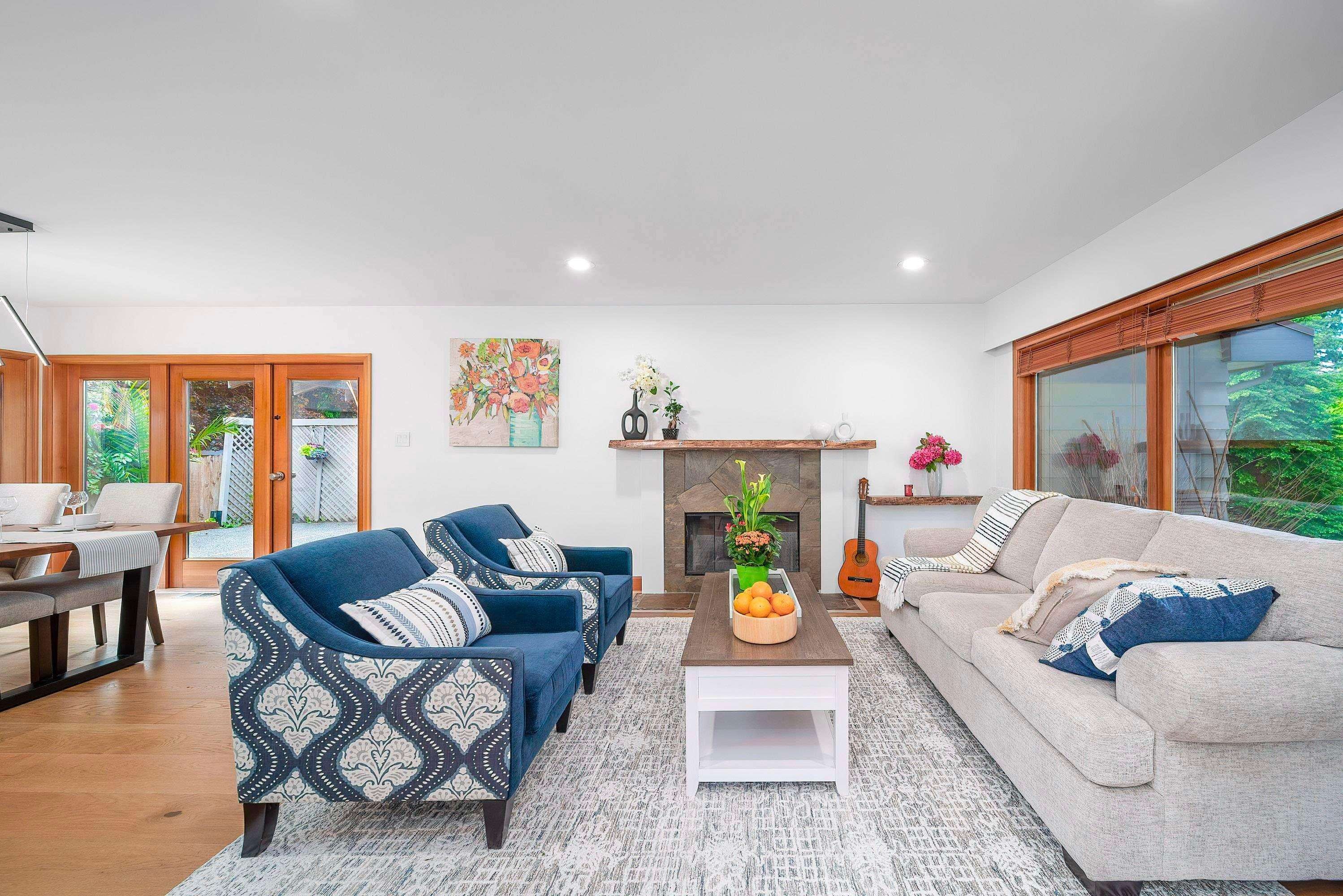 4096 Sunset Boulevard, North Vancouver, BC