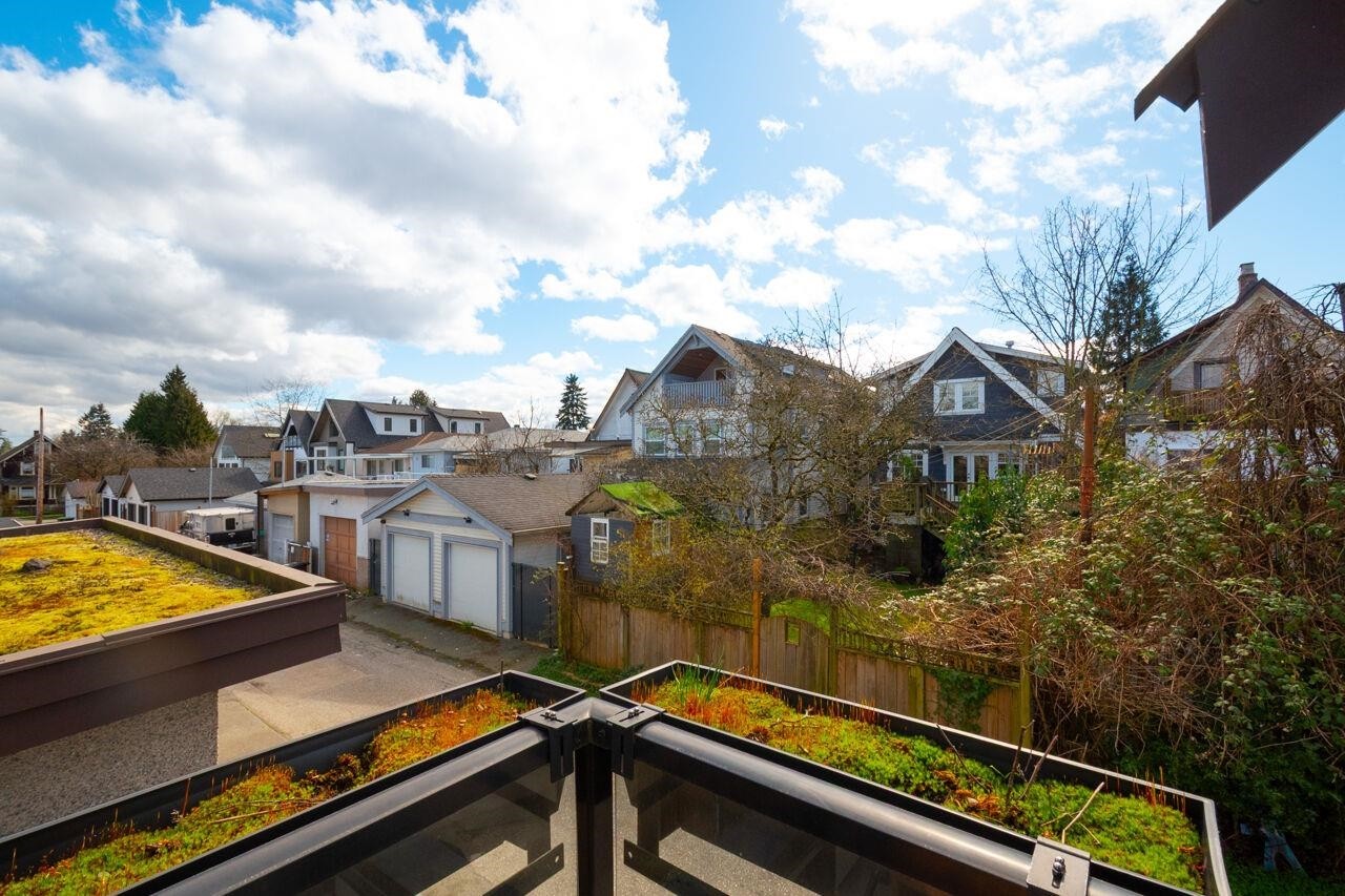 1026 13Th Avenue E, Vancouver, BC