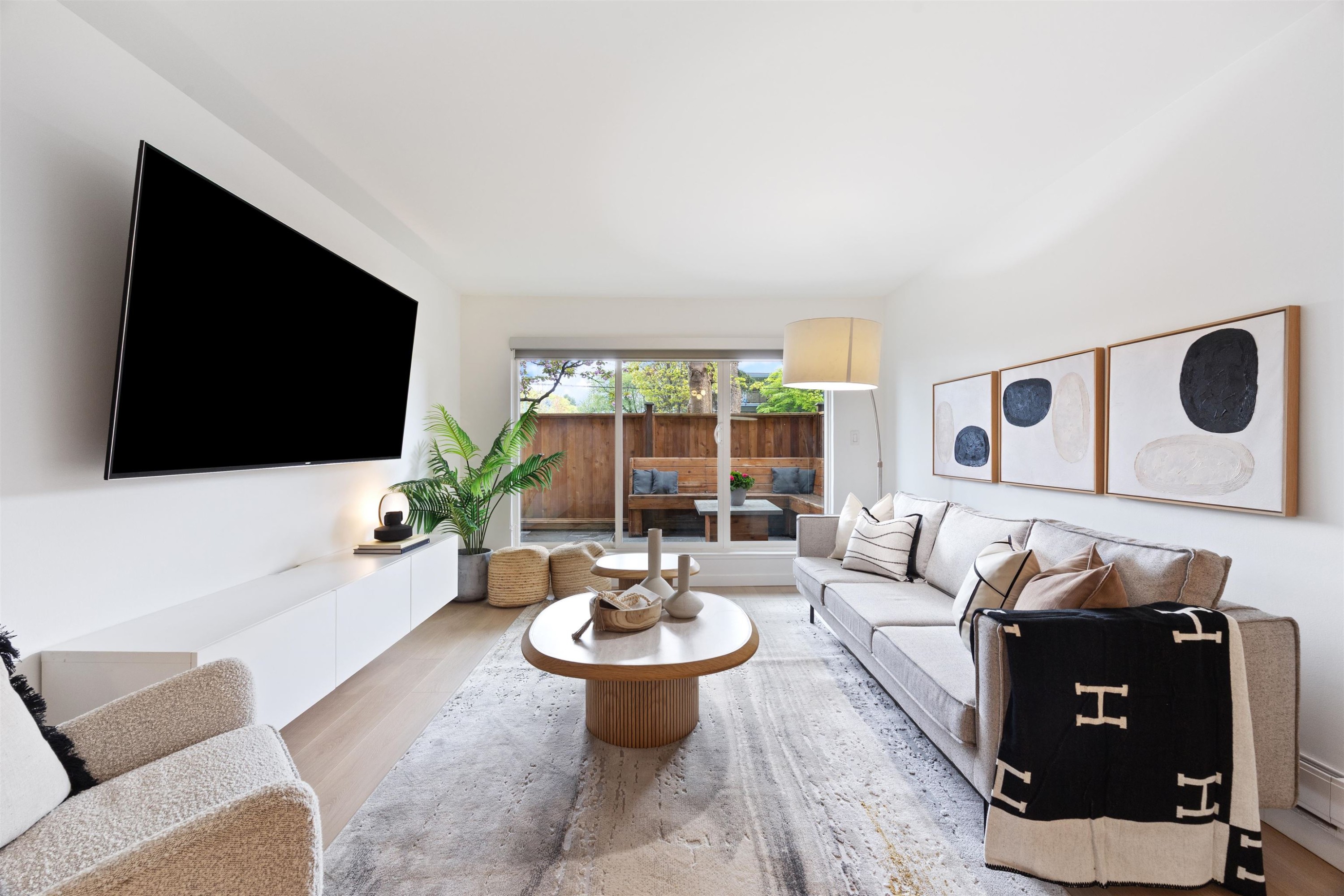 105-1440 Broadway E, Vancouver, BC