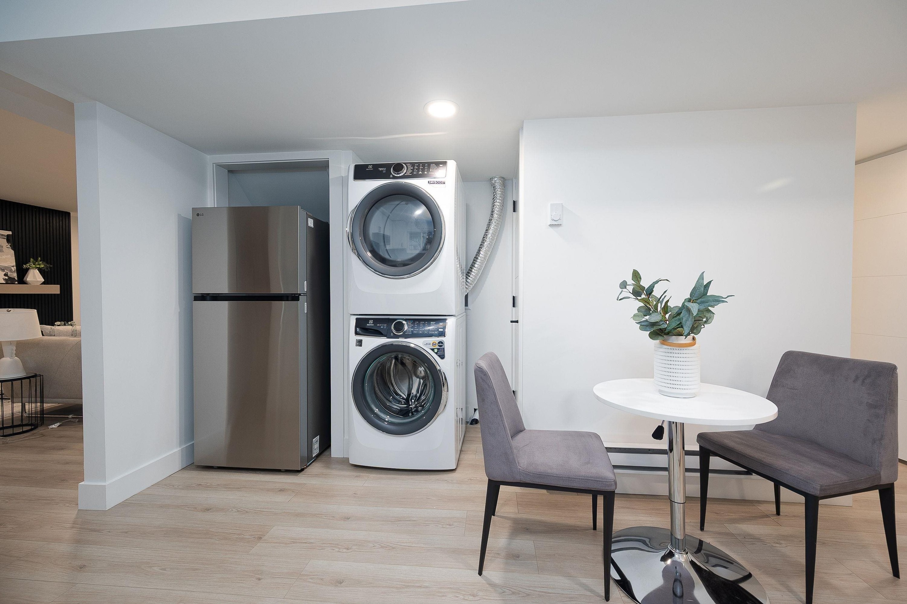 9831 Glenthorne Drive, Richmond, BC