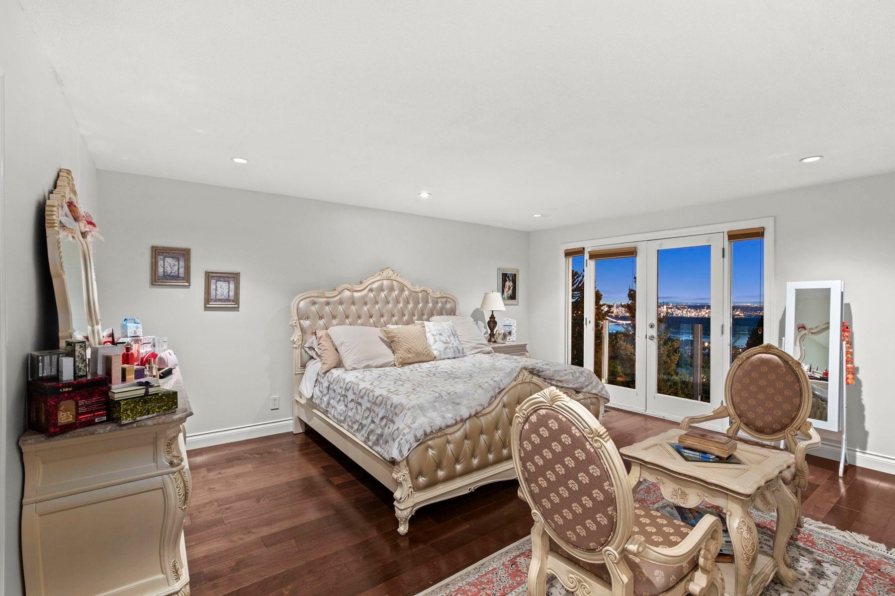 1391 Chartwell Drive, West Vancouver, BC