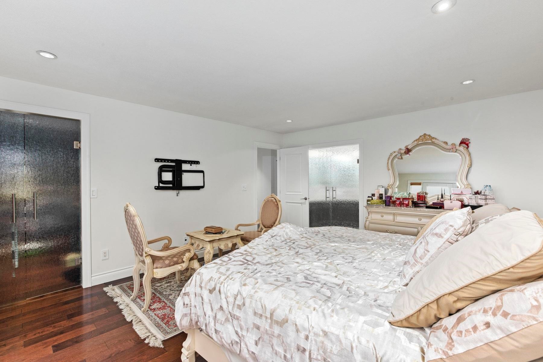 1391 Chartwell Drive, West Vancouver, BC