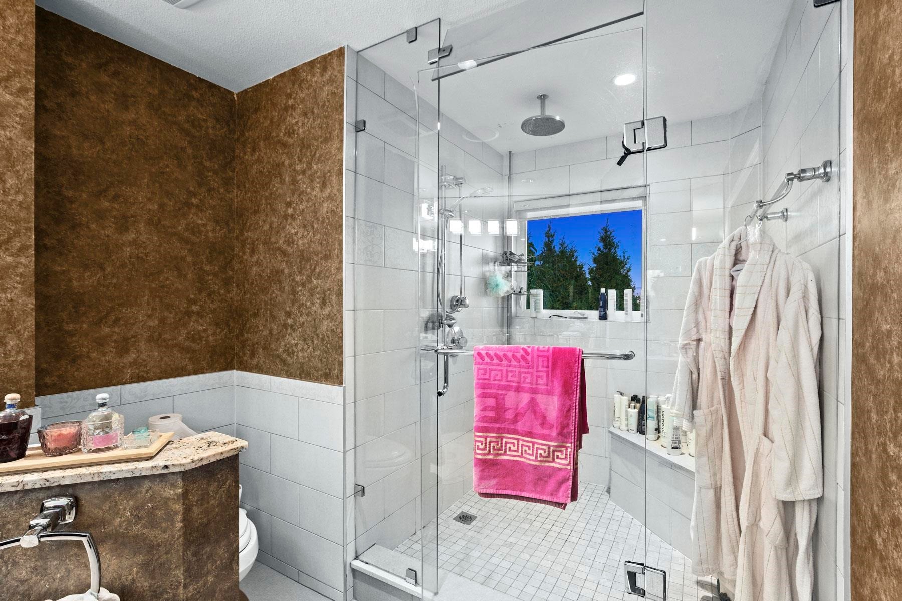 1391 Chartwell Drive, West Vancouver, BC