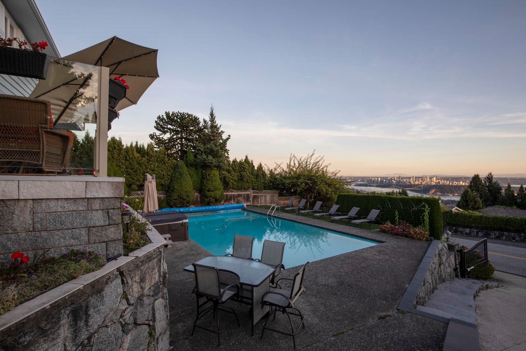 1391 Chartwell Drive, West Vancouver, BC
