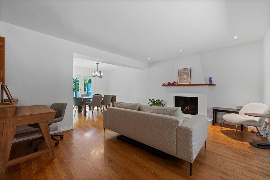 707 Braemar Road E, North Vancouver, BC