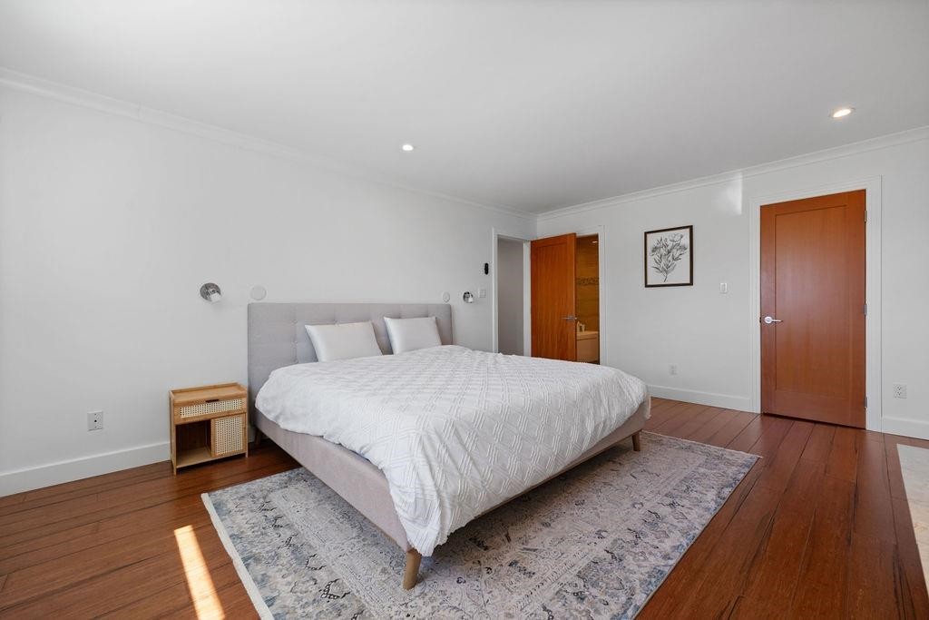 707 Braemar Road E, North Vancouver, BC