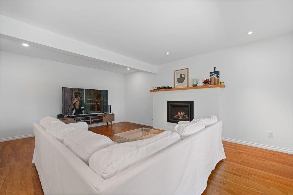 707 Braemar Road E, North Vancouver, BC
