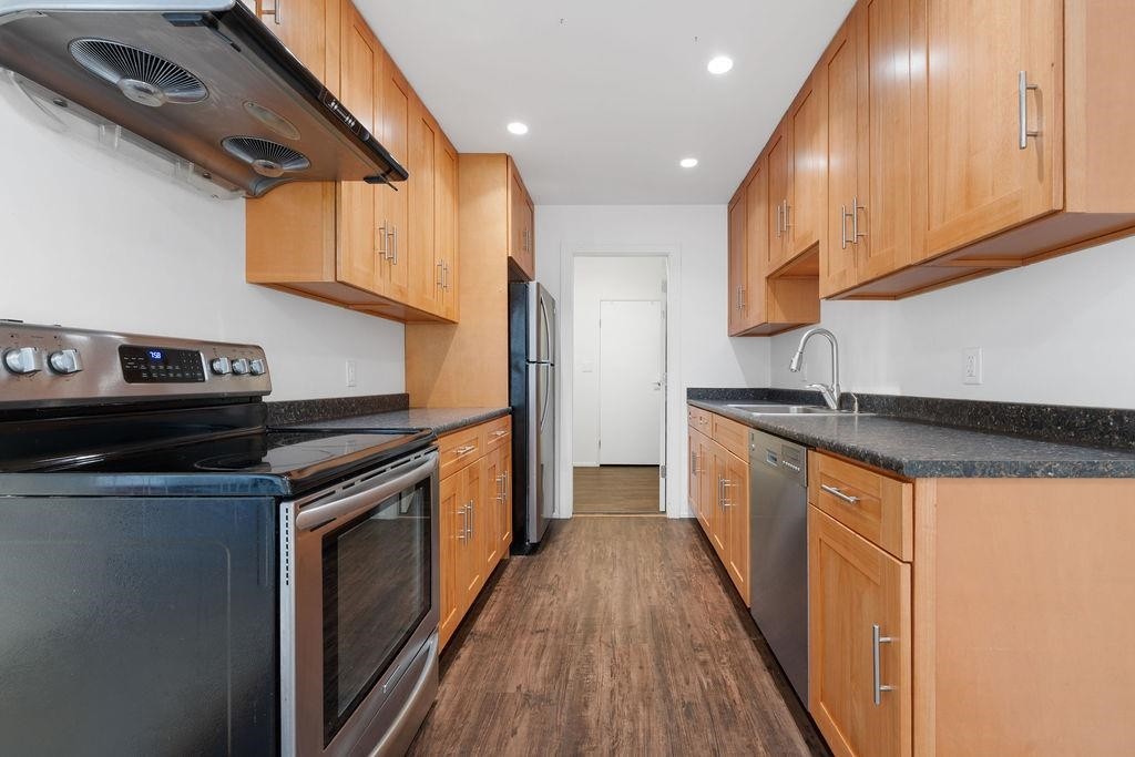 707 Braemar Road E, North Vancouver, BC