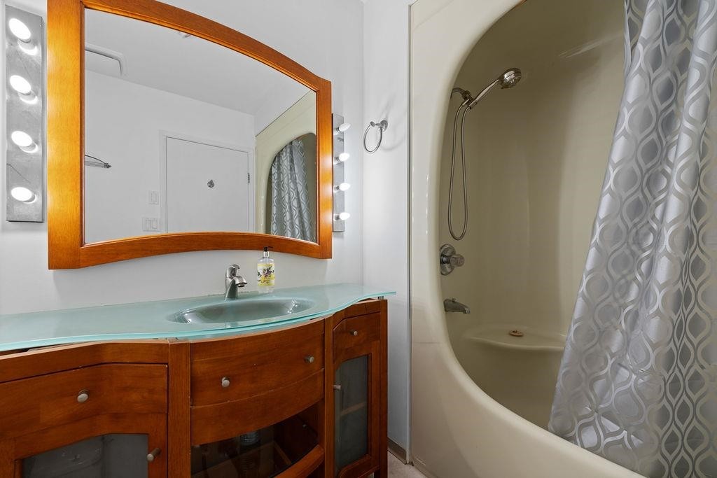 707 Braemar Road E, North Vancouver, BC