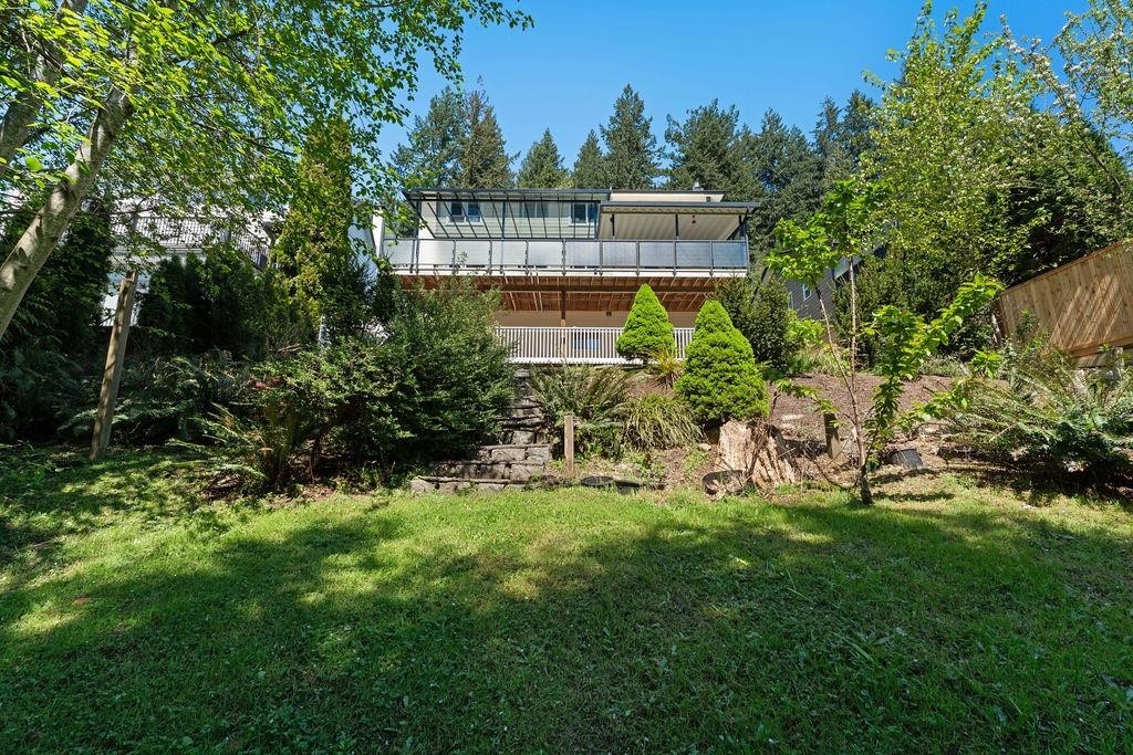 707 Braemar Road E, North Vancouver, BC