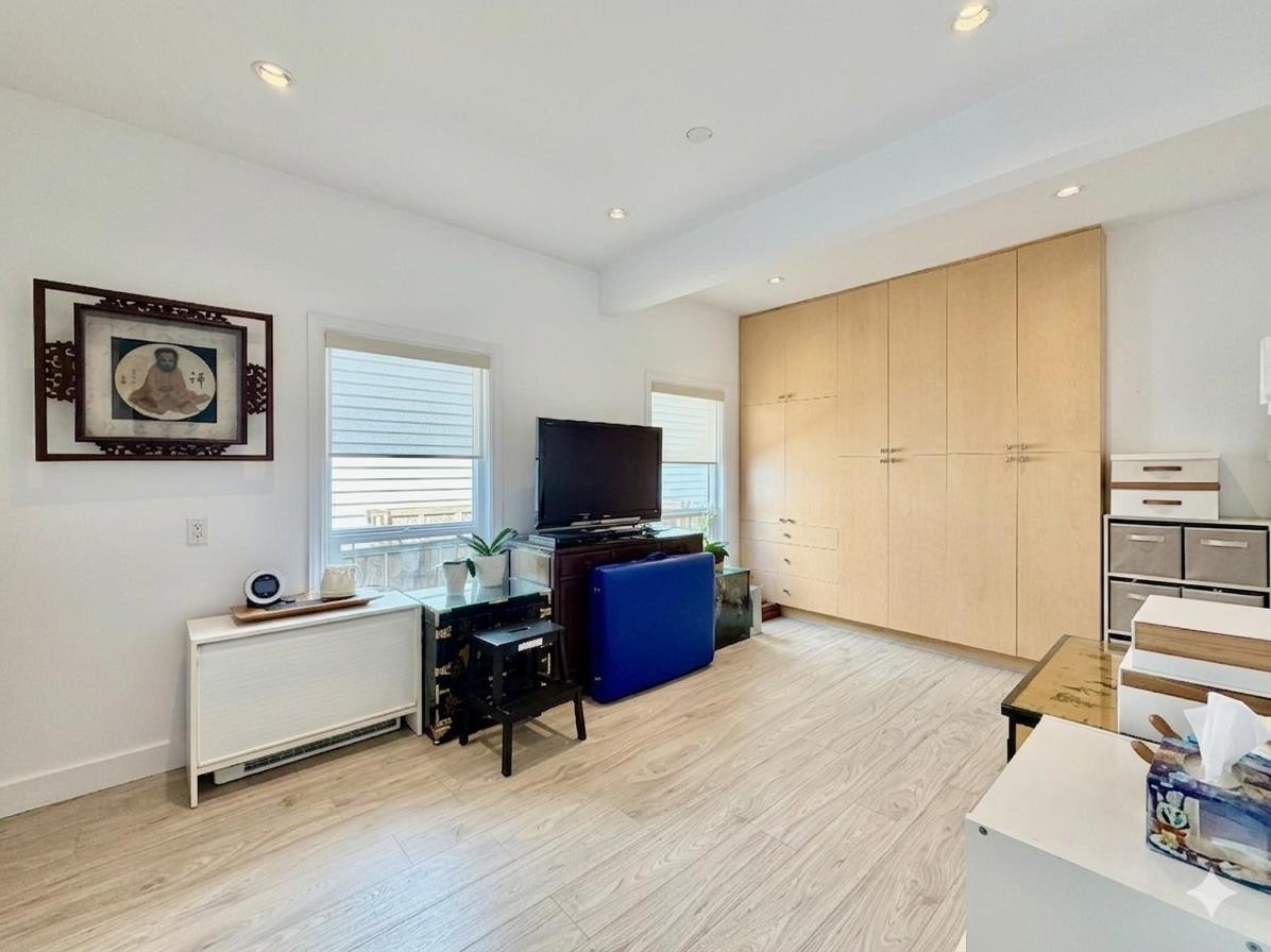 3362 Manning Crescent, North Vancouver, BC