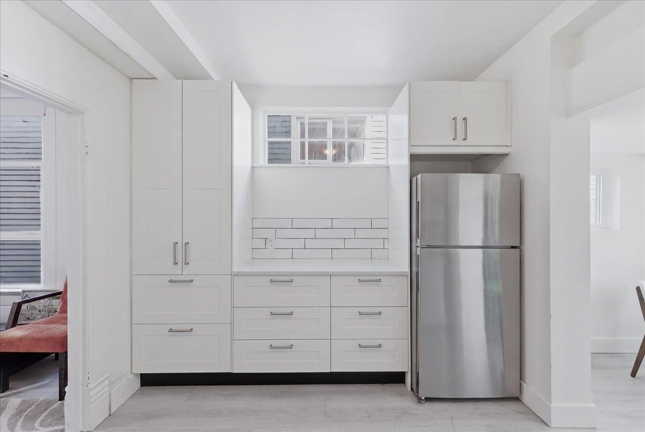 14 14Th Avenue W, Vancouver, BC