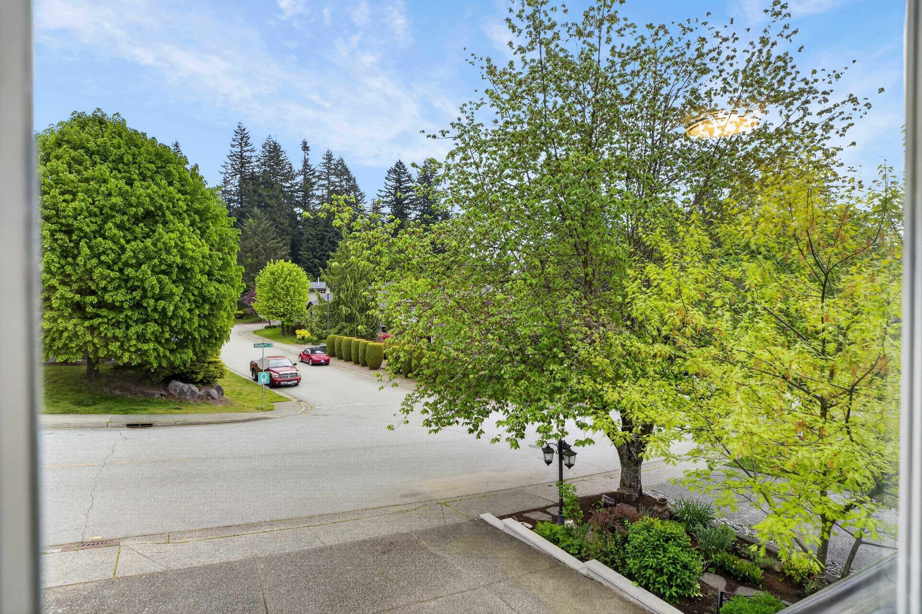 209 Ravine Drive, Port Moody, BC