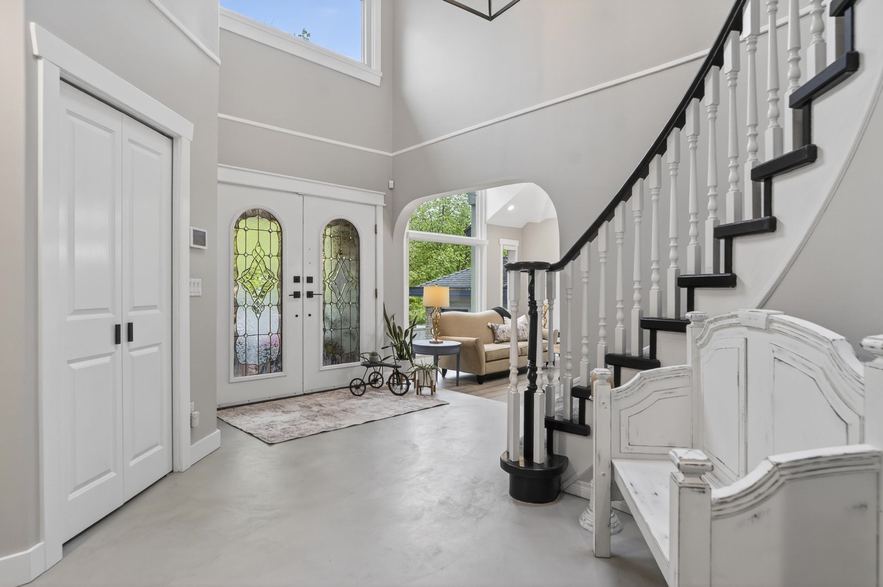 209 Ravine Drive, Port Moody, BC