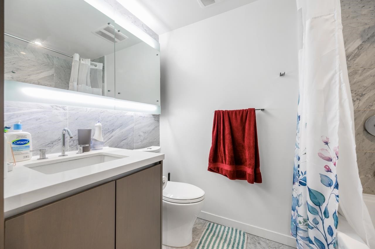 1517-68 Smithe Street, Vancouver, BC