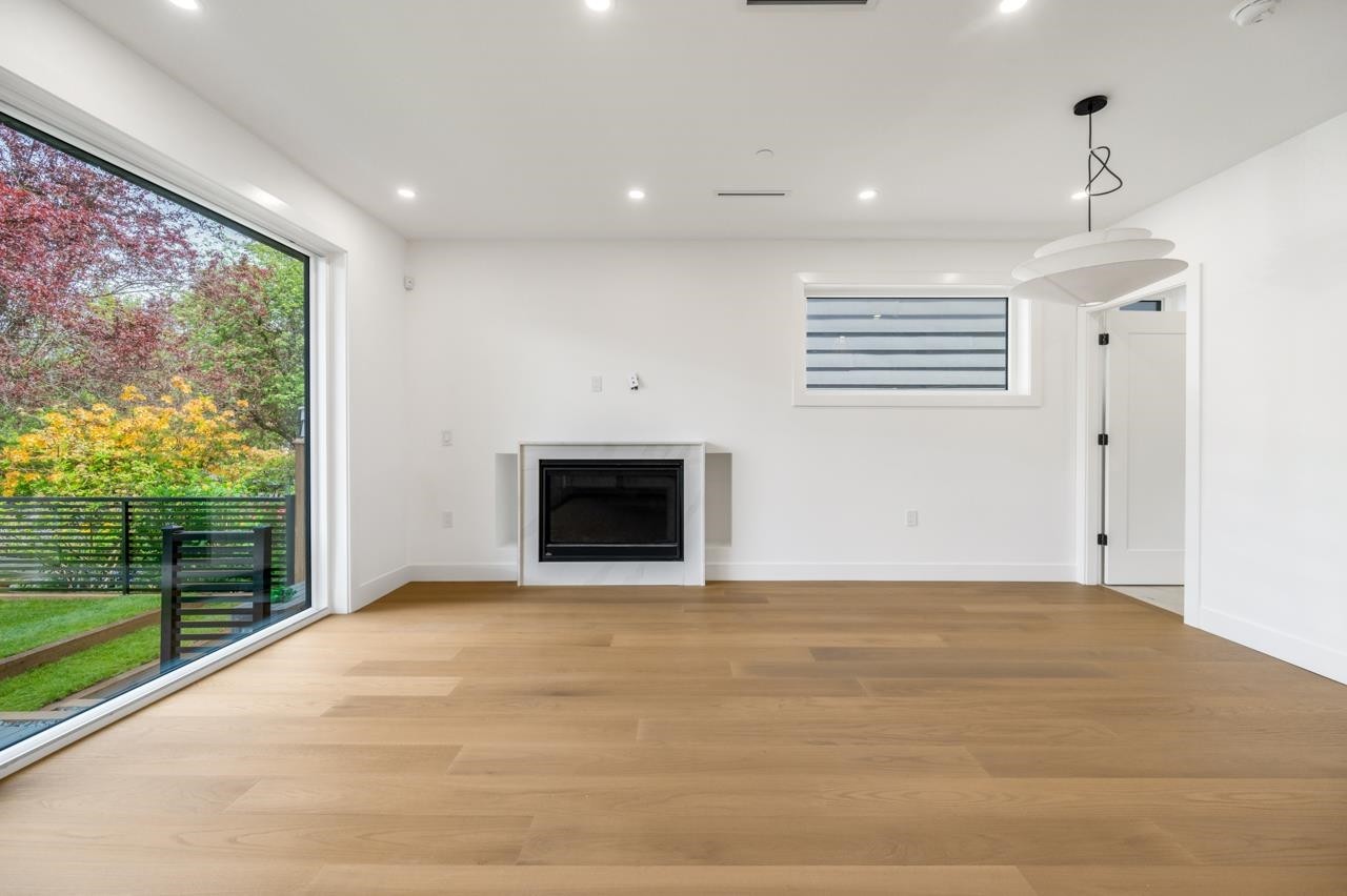 1-950 W 17Th Avenue, Vancouver, BC