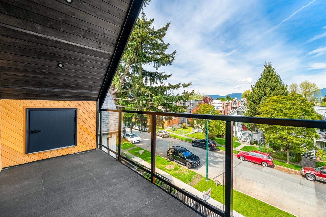 1-950 W 17Th Avenue, Vancouver, BC