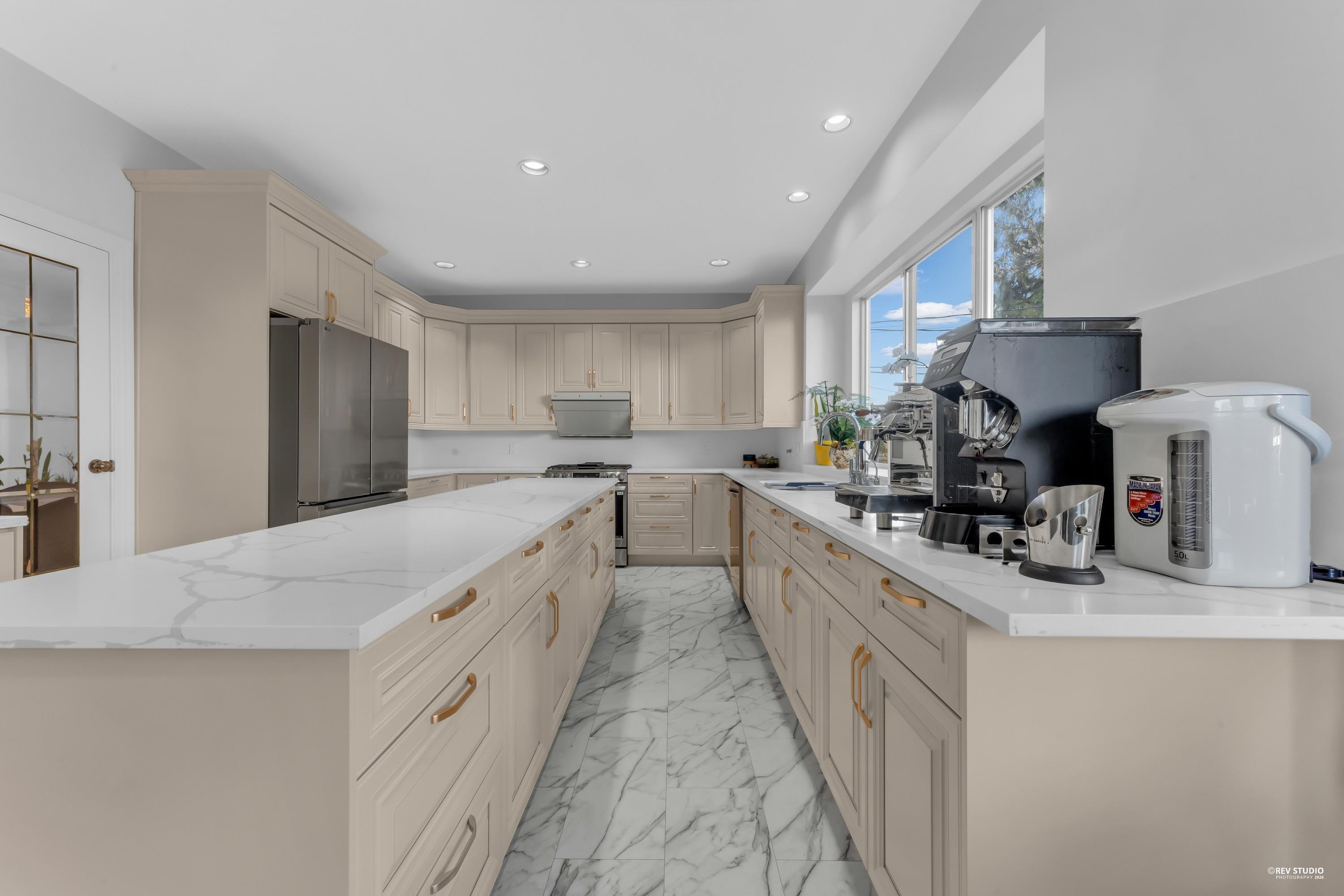 6835 Heather Street, Vancouver, BC