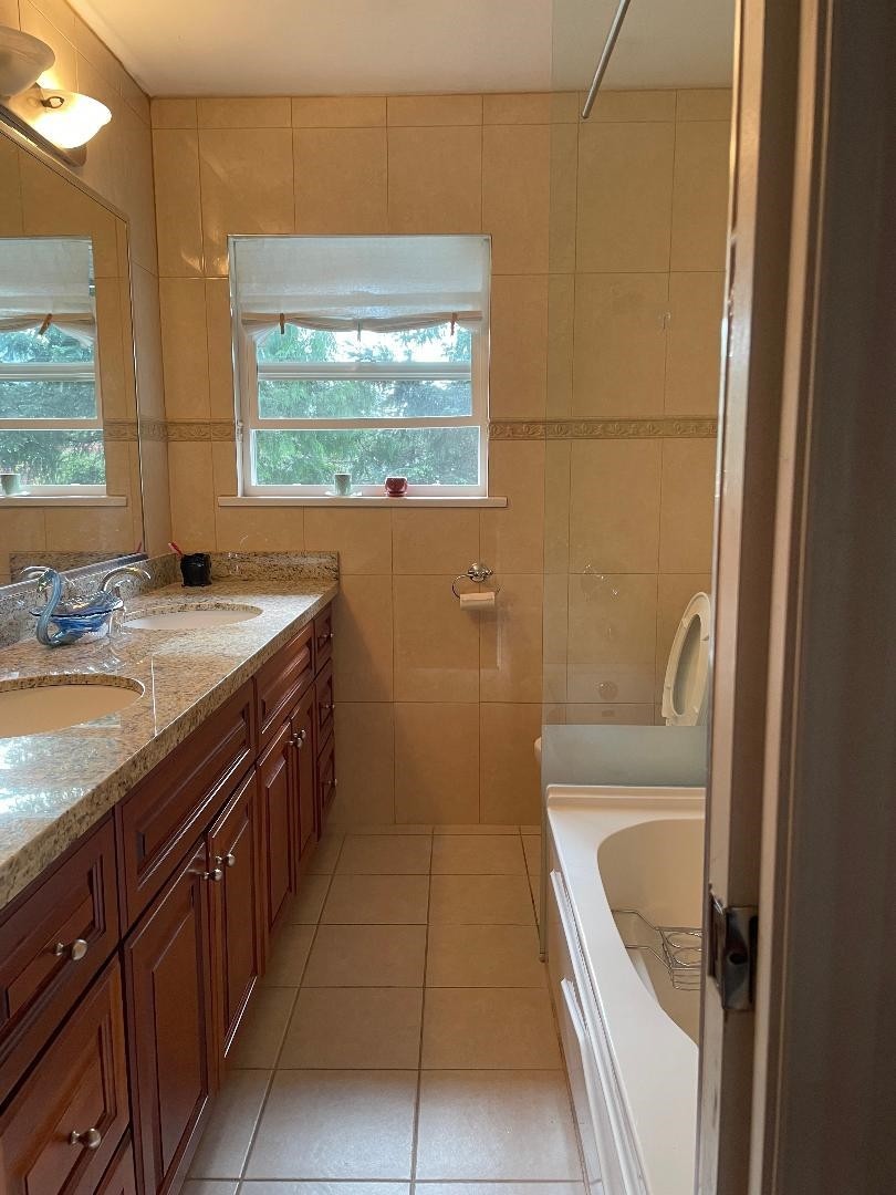 4497 Canterbury Crescent, North Vancouver, BC