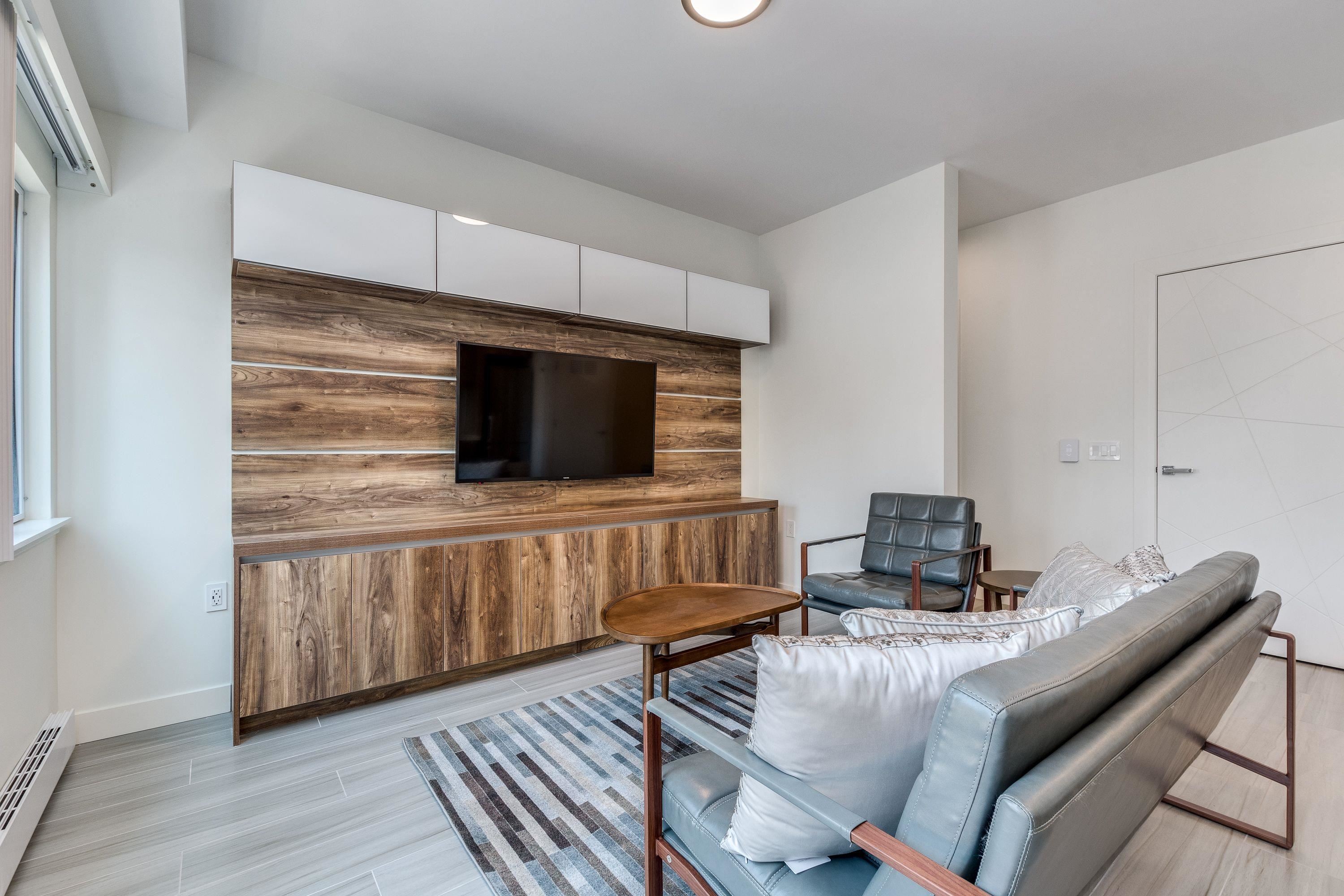 206-1168 Pendrell, Vancouver, BC