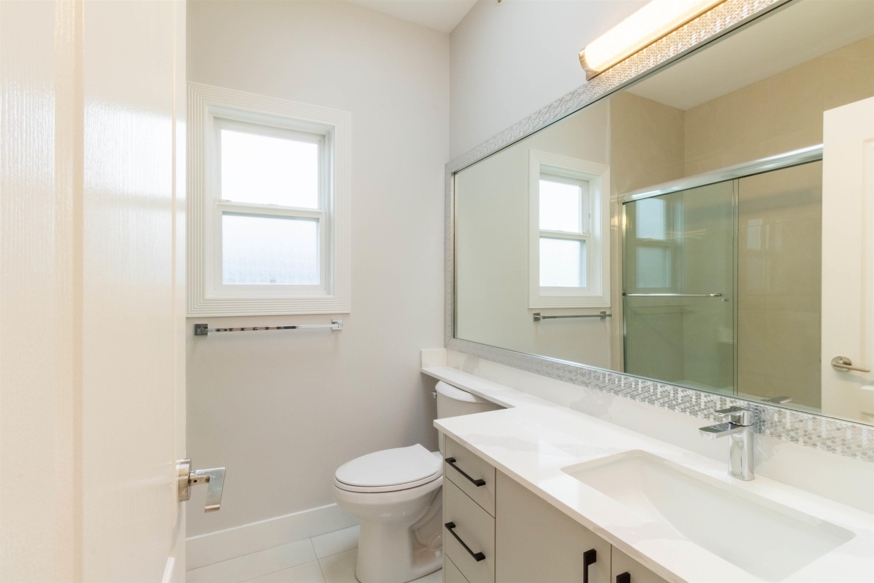 392 63Rd Avenue E, Vancouver, BC