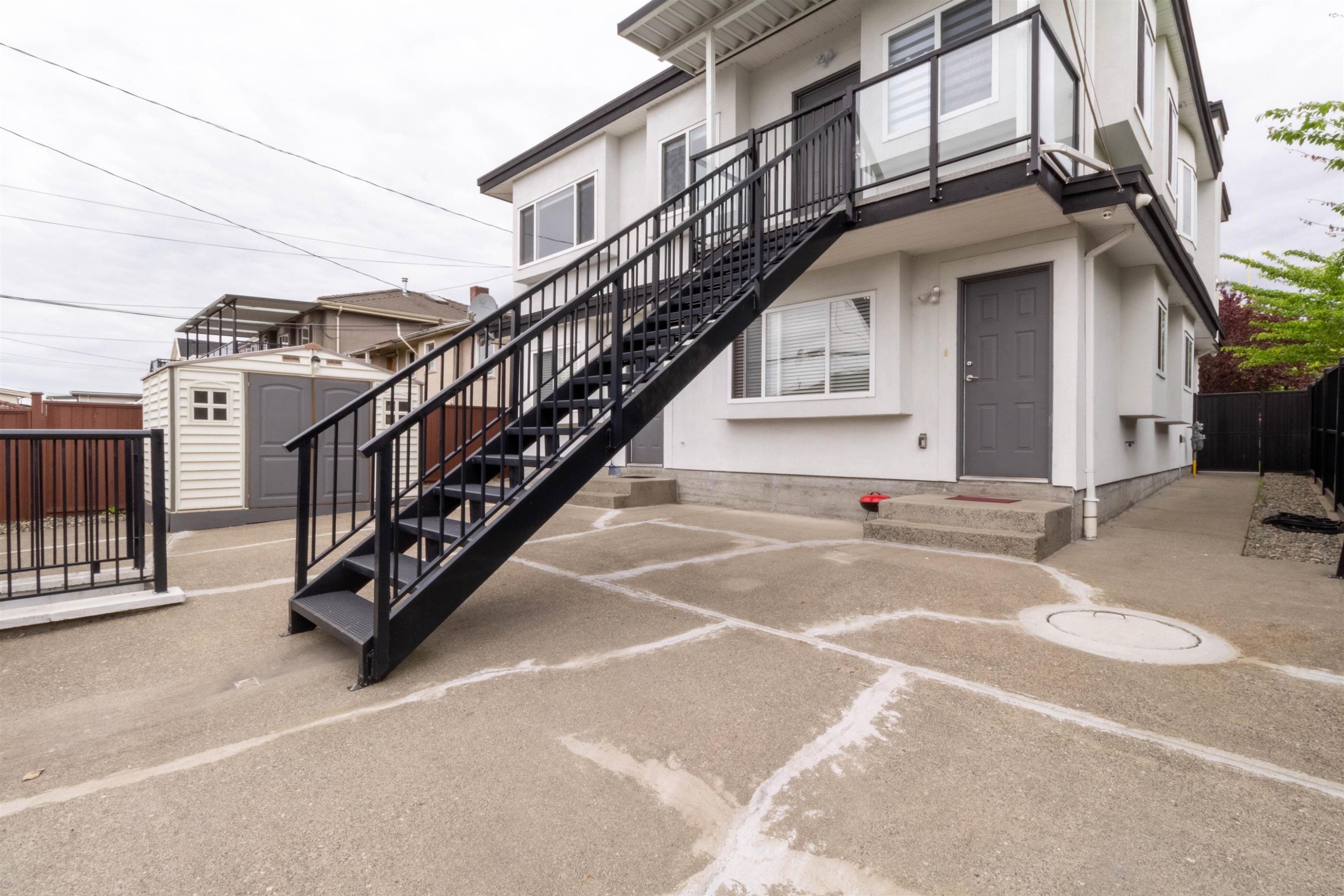 392 63Rd Avenue E, Vancouver, BC