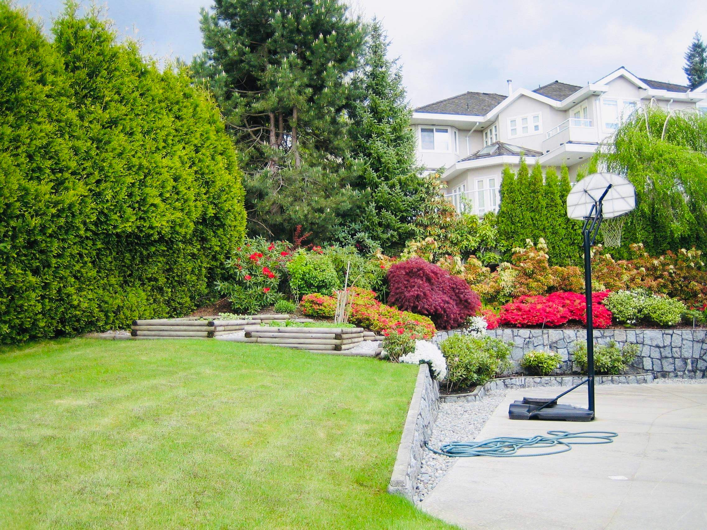 3022 Plateau Boulevard, Coquitlam, BC