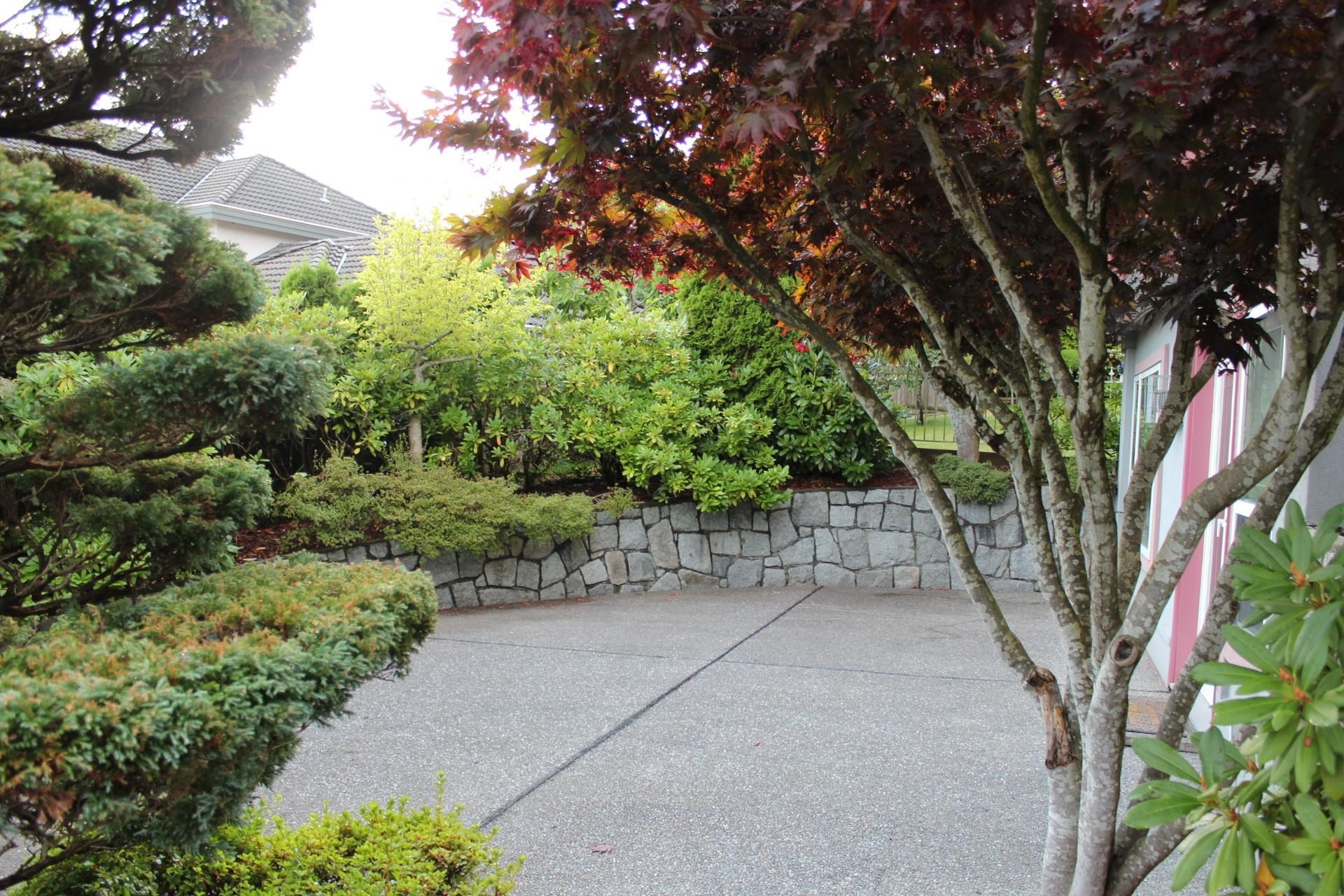 3022 Plateau Boulevard, Coquitlam, BC