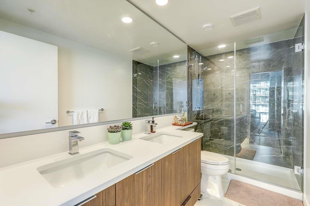 303-7683 Park Crescent, Burnaby, BC