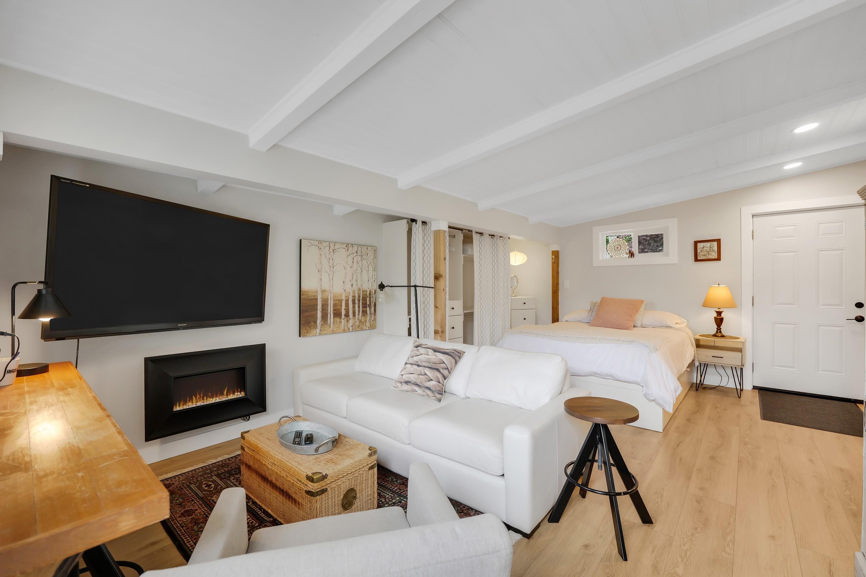 624 Lower Crescent, Britannia Beach, BC