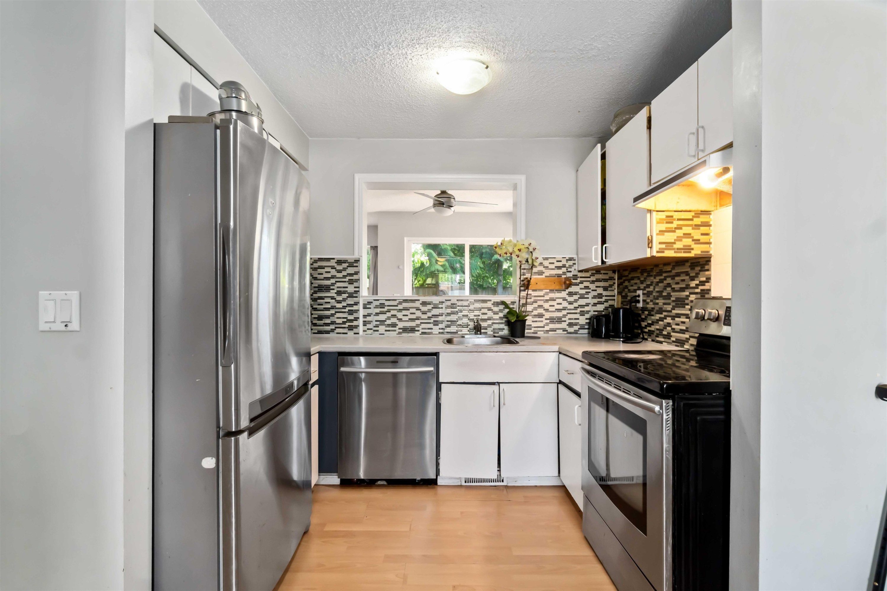 881 Pinebrook Place, Coquitlam, BC