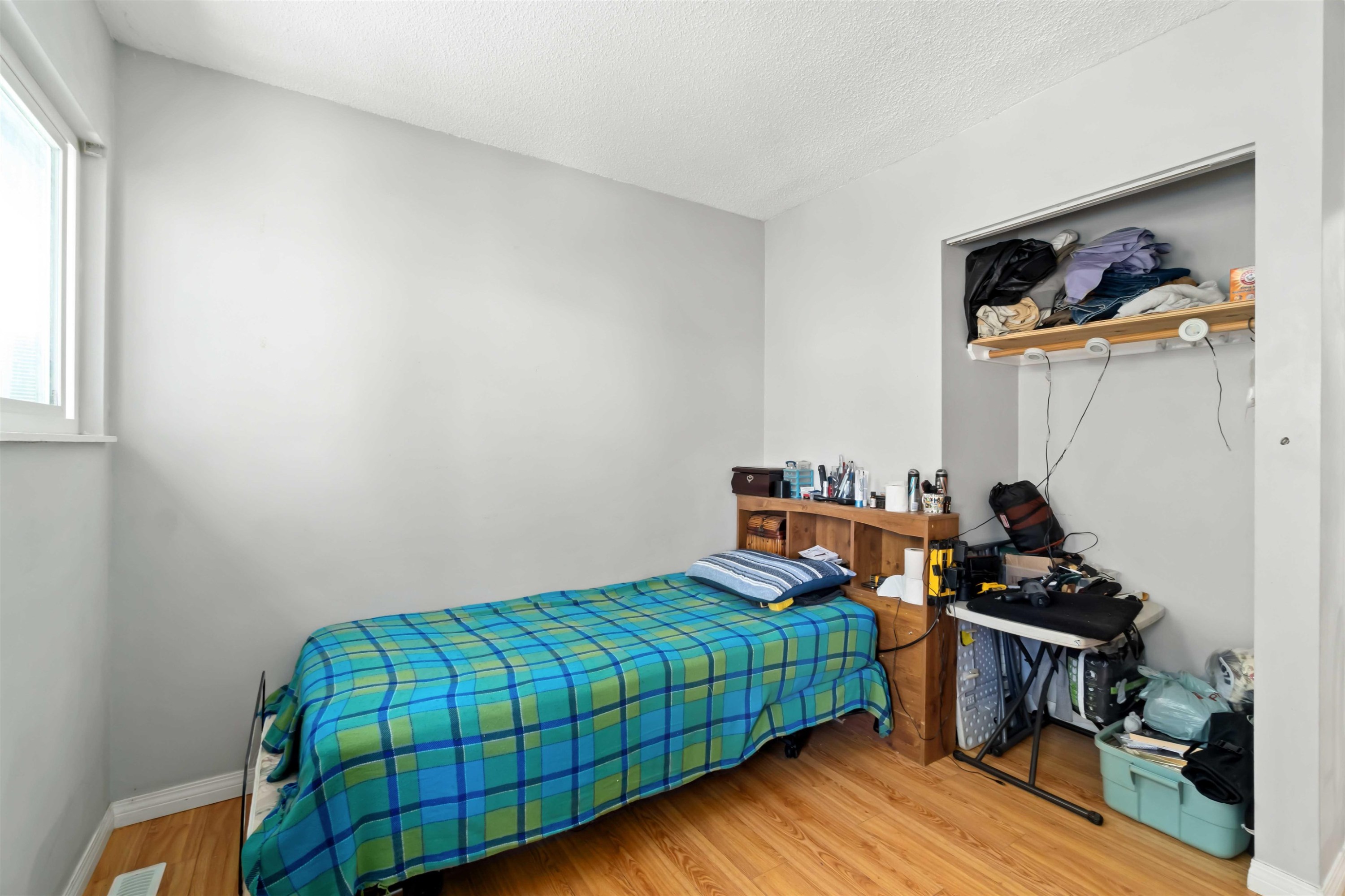 881 Pinebrook Place, Coquitlam, BC