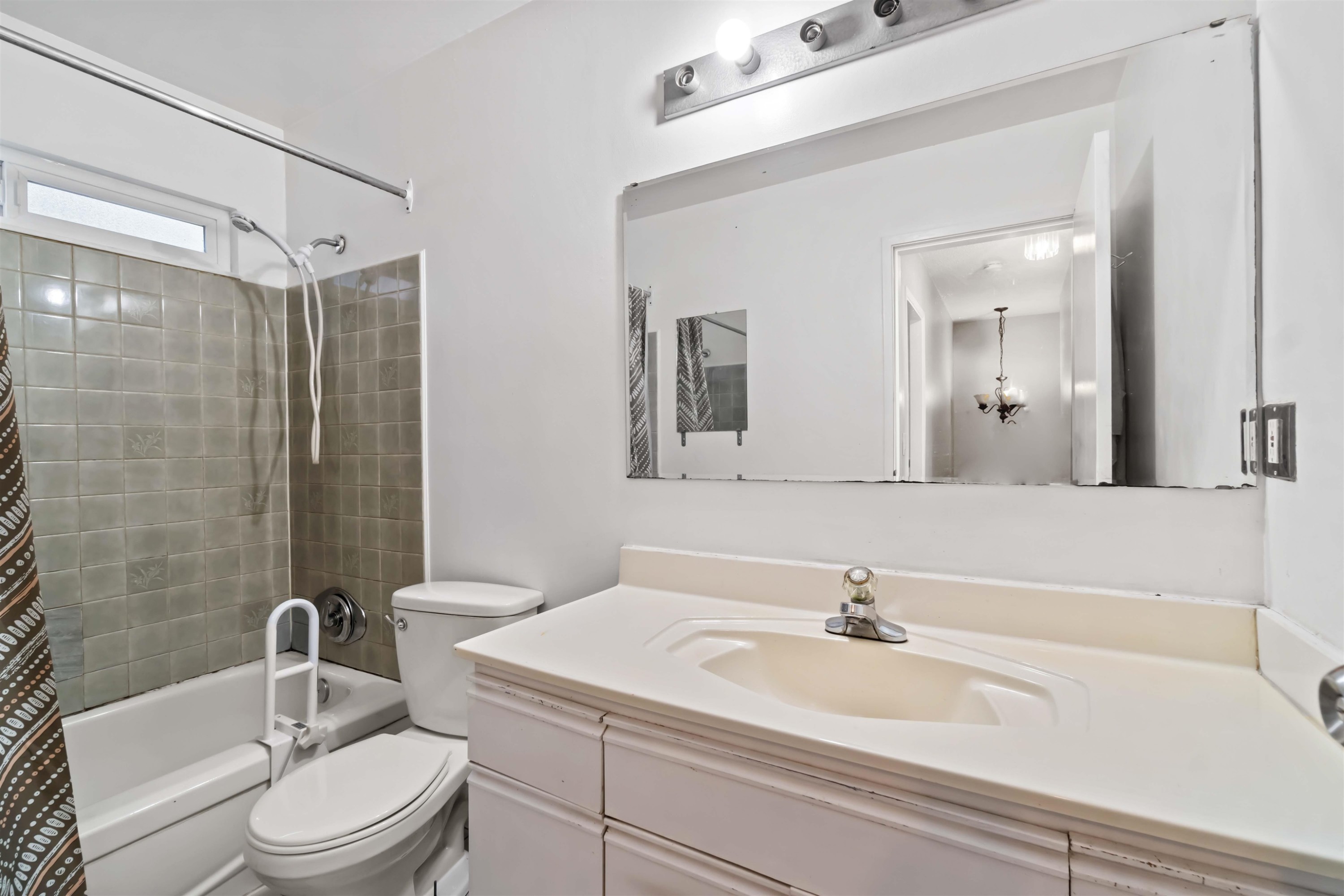 881 Pinebrook Place, Coquitlam, BC