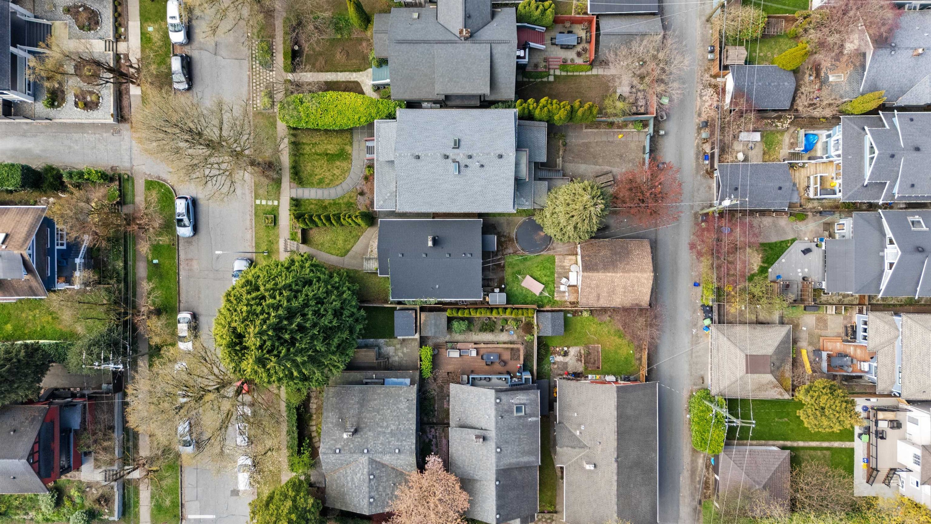 905 23Rd Avenue W, Vancouver, BC