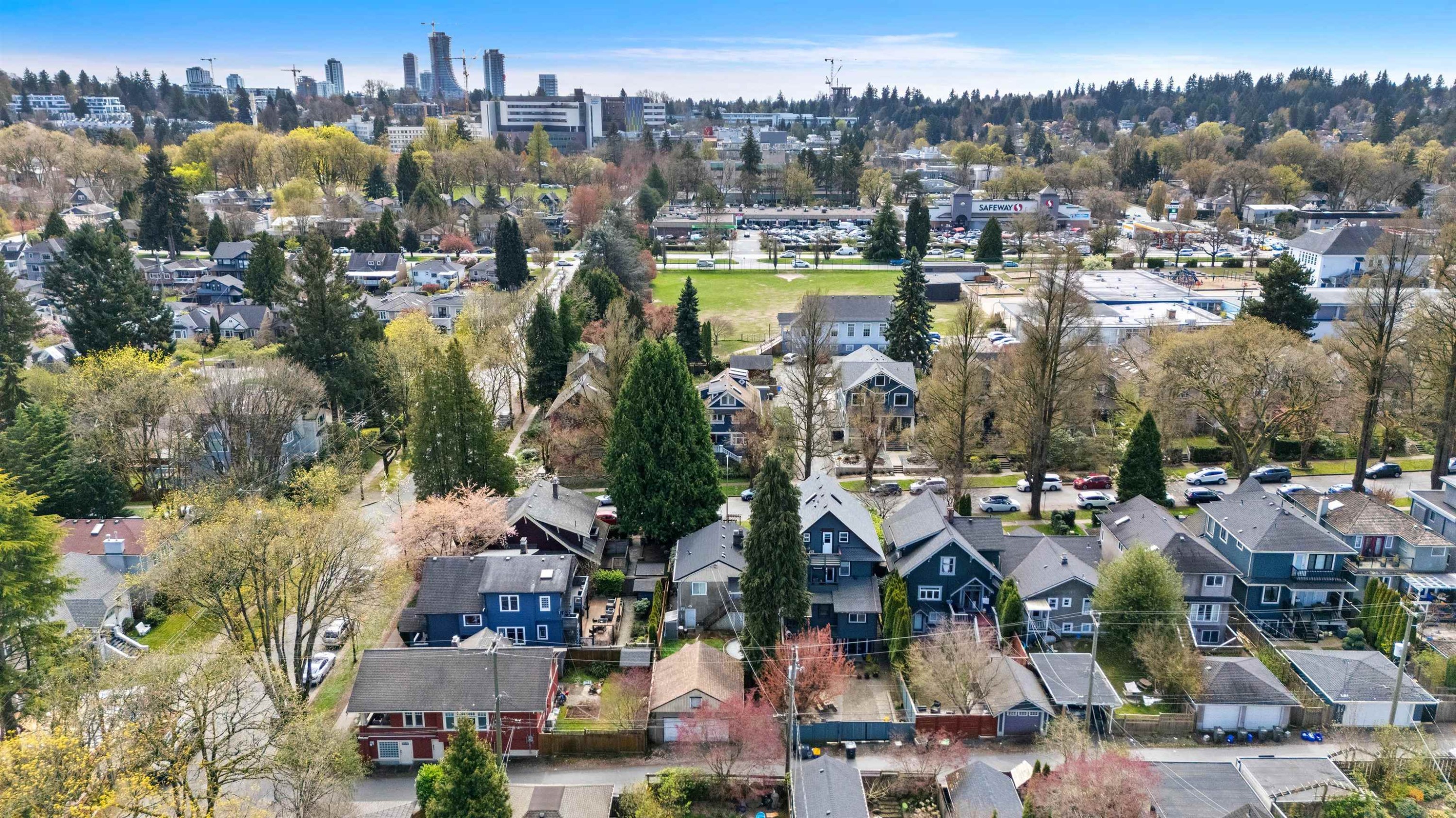 905 23Rd Avenue W, Vancouver, BC