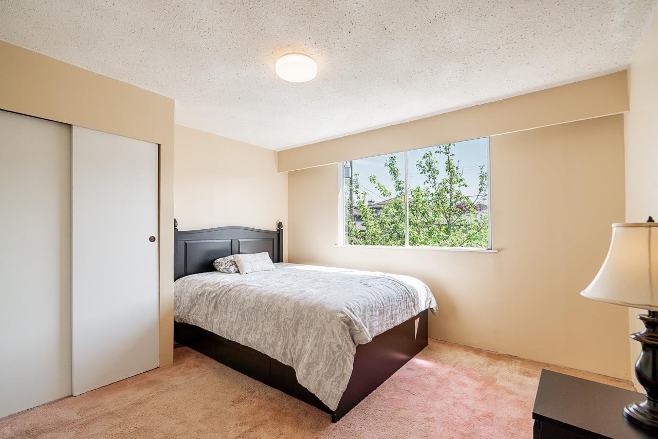 2720 24Th Avenue W, Vancouver, BC