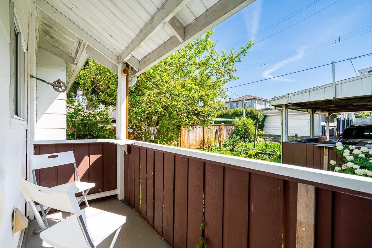 2720 24Th Avenue W, Vancouver, BC