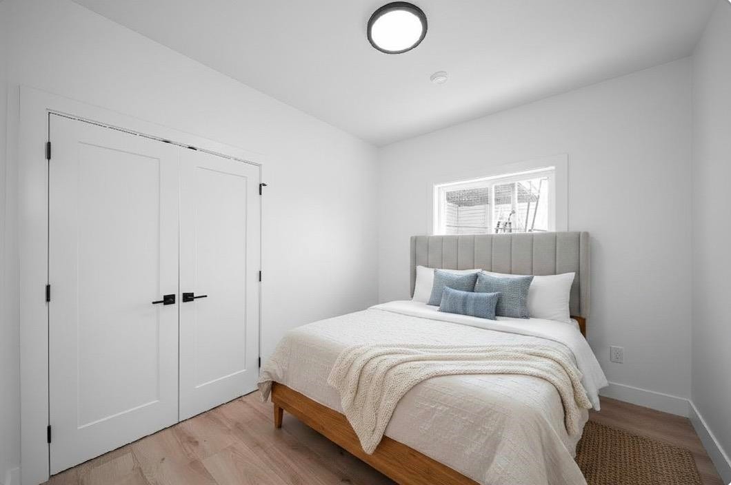 8012-11Th Ave, Burnaby, BC
