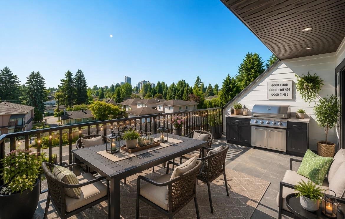 8012-11Th Ave, Burnaby, BC