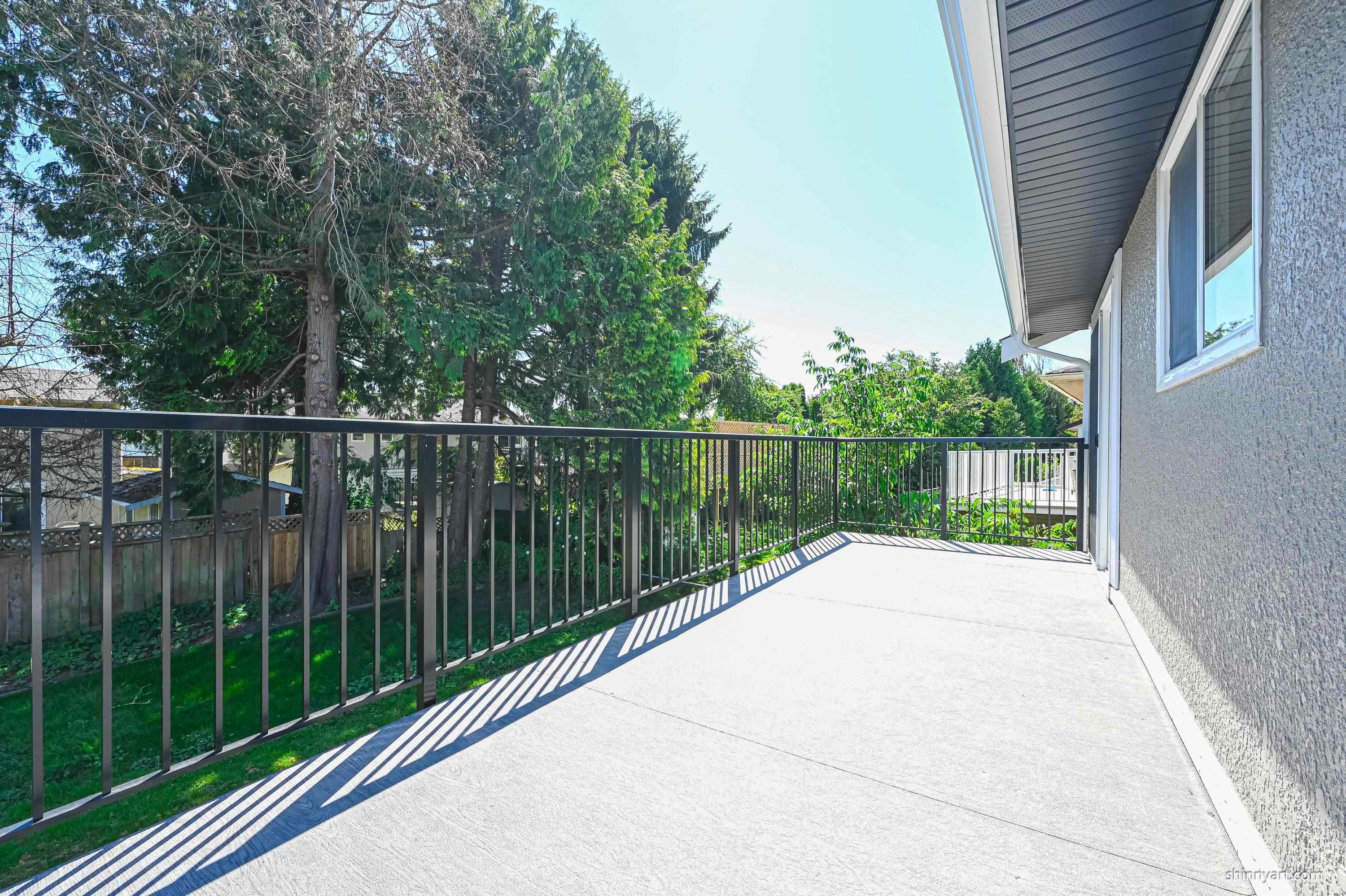 5546 Maple Crescent, Delta, BC