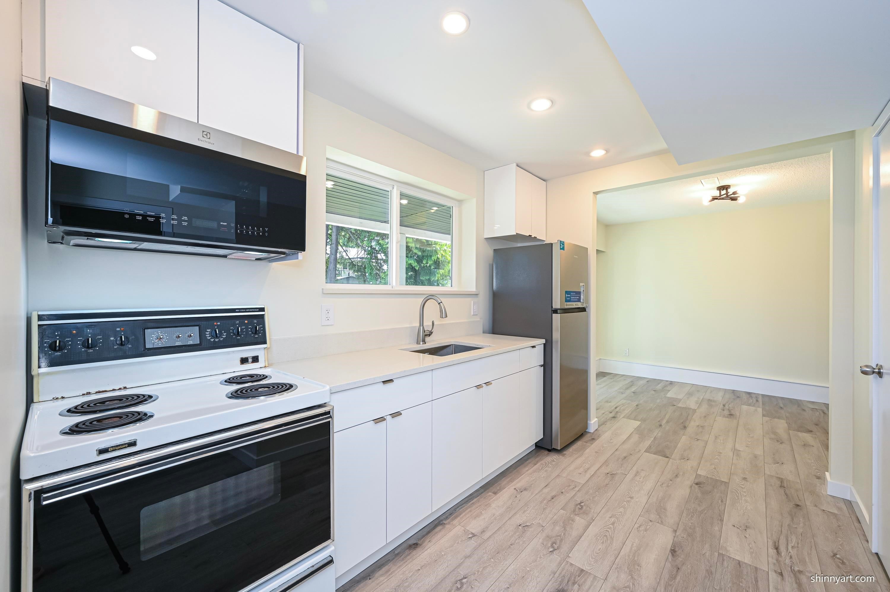 5546 Maple Crescent, Delta, BC