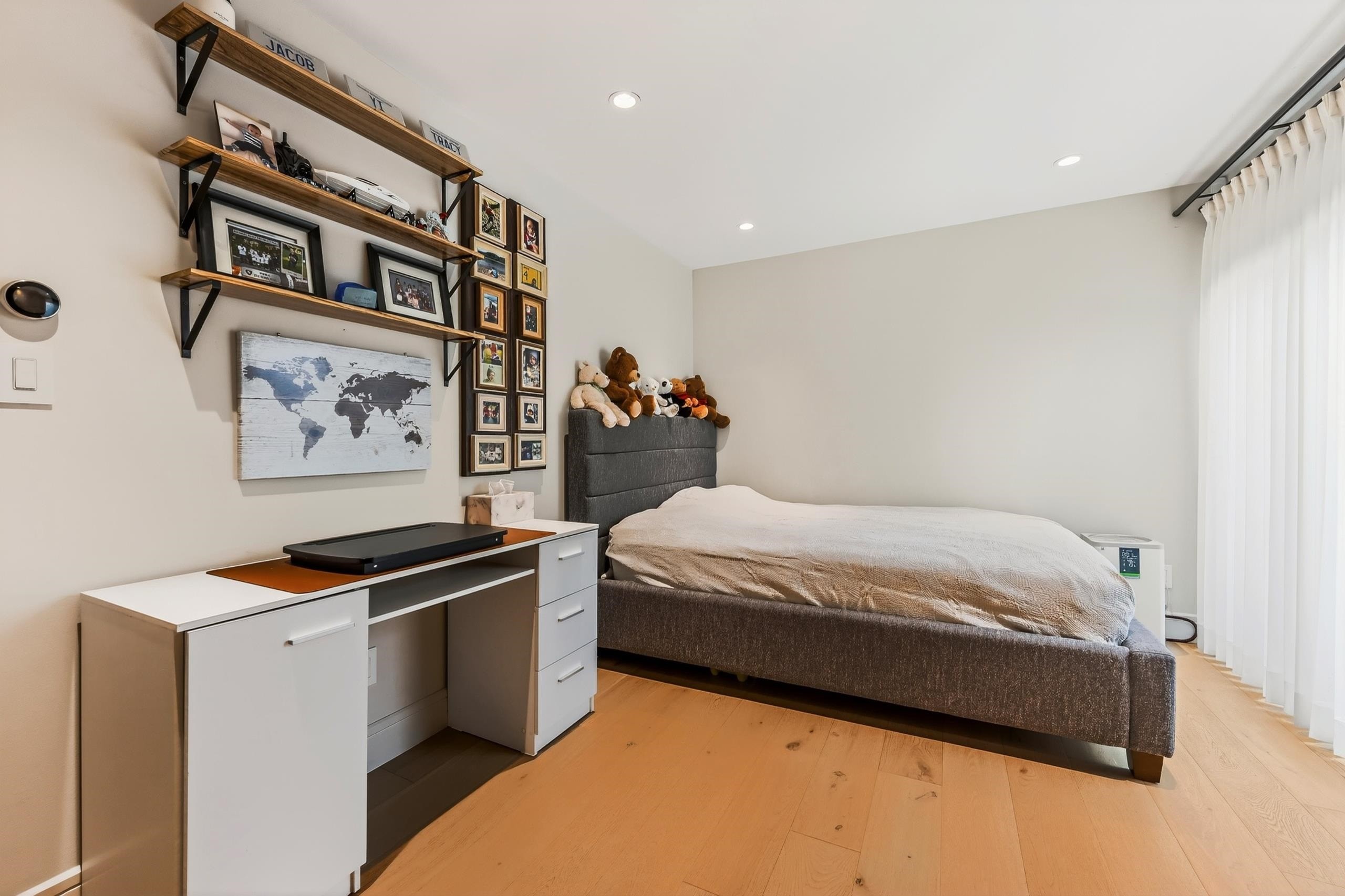 423 Greensboro Place, Vancouver, BC