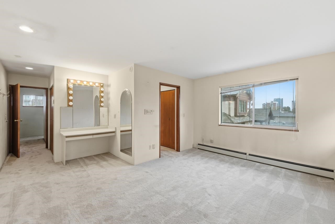 6709 Ash Street, Vancouver, BC