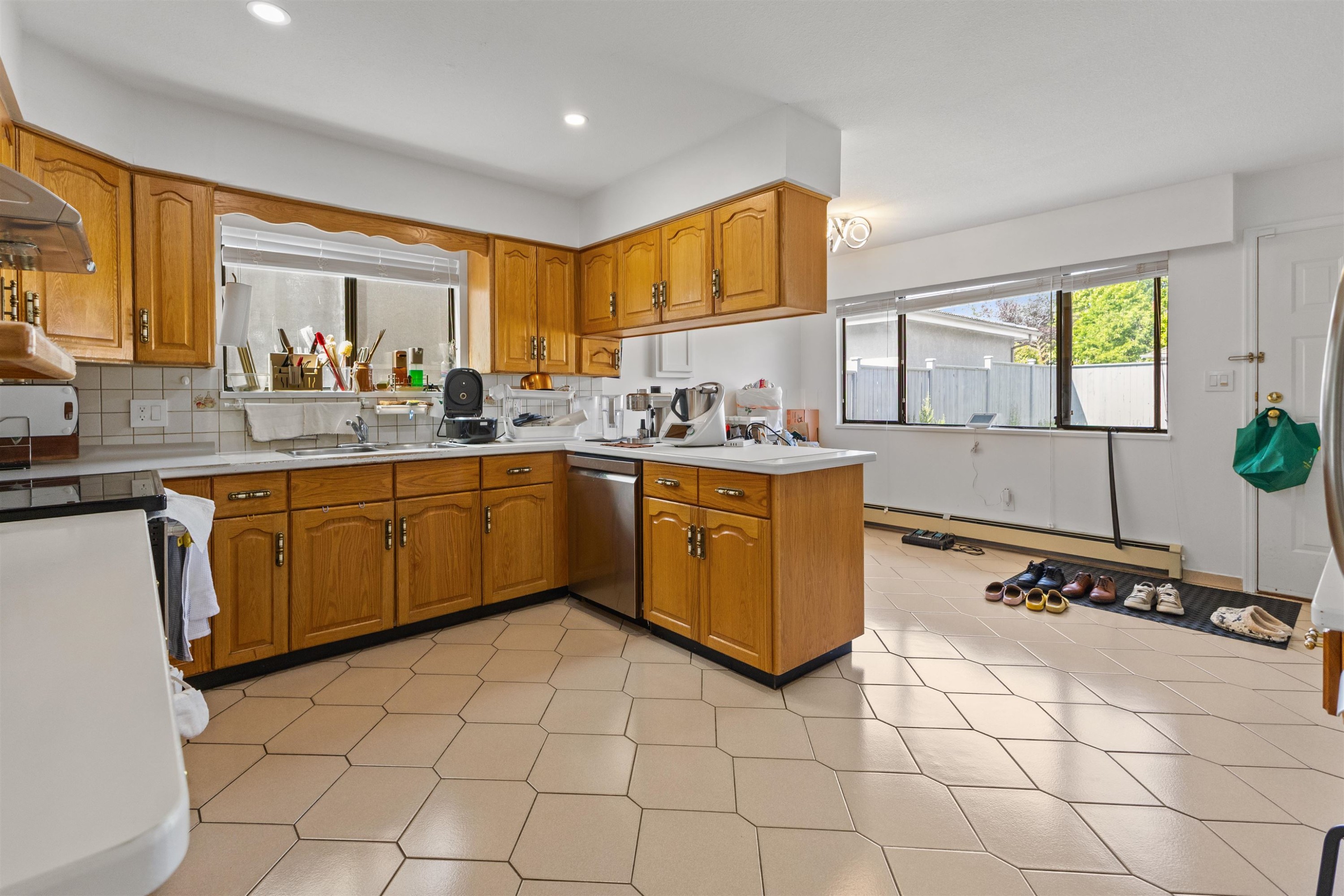 189 46Th Avenue W, Vancouver, BC