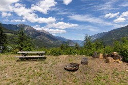 9840 Anderson Place Pemberton, BC V0N 1L0